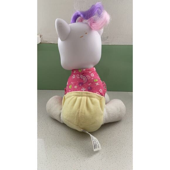 Hasbro 2010 White Horse Pink Shirt My Little Pony 10” - Picture 3 of 8